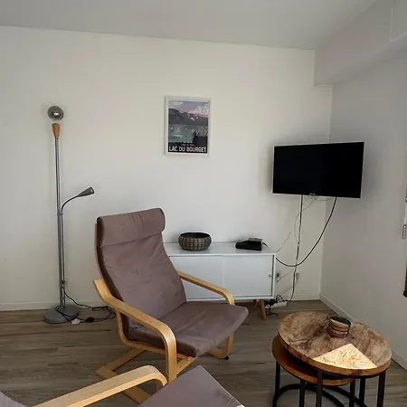 Moderne Et Cosy Avec Loggia, Vue Montagnes, Internet - Fr-1-555-114 Aix-les-Bains