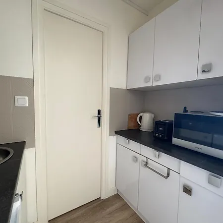 Moderne Et Cosy Avec Loggia, Vue Montagnes, Internet - Fr-1-555-114 Apartment